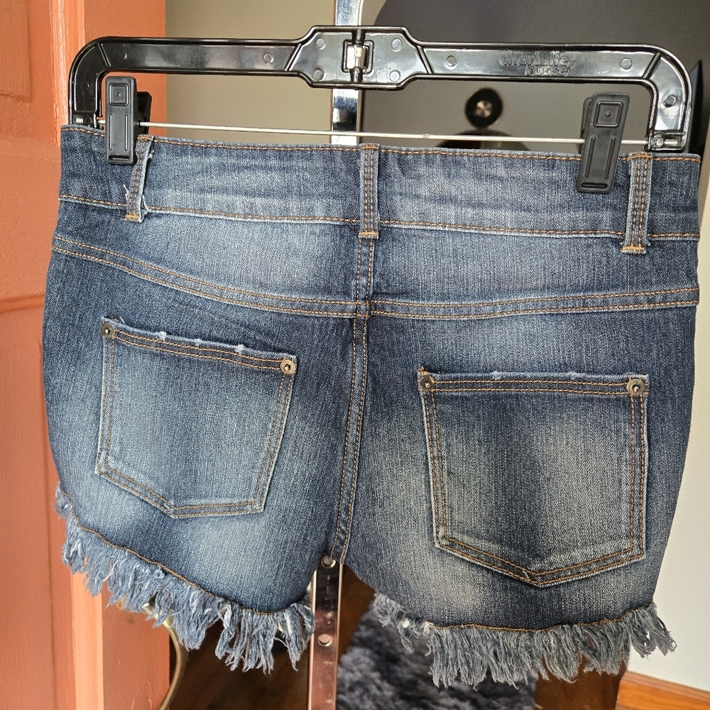 No Boundaries Studded Shorts Sz 7 - Picture 3 of 6